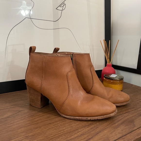 Madewell Genuine Leather Brenner Boot - Picture 1 of 4